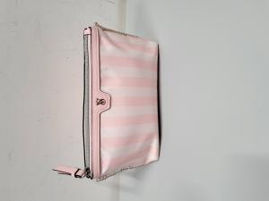 CS948/2024 BEAUTY CASE